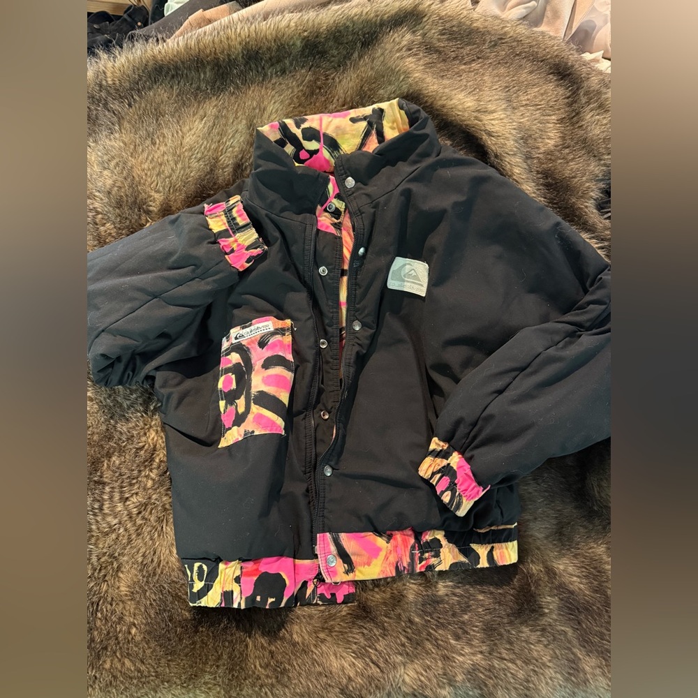 ✨VINTAGE✨ 1980s - 1990s Quiksilver jacket, reversible iconic black colorway